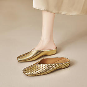 【预售5天】金色编织包头拖新款方头内增高平底拖真皮拼接通勤配裙穆勒鞋MBJR&6920