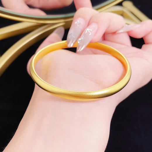 【限时克减150元】足金999 #超轻 古法空心固口手镯超轻加硬福字泥鳅背手镯（面宽约5.7-6.1mm）(AUQGFSZ00067-3)(预售产品下单后不退款不退货不换货不补差价 商品图2