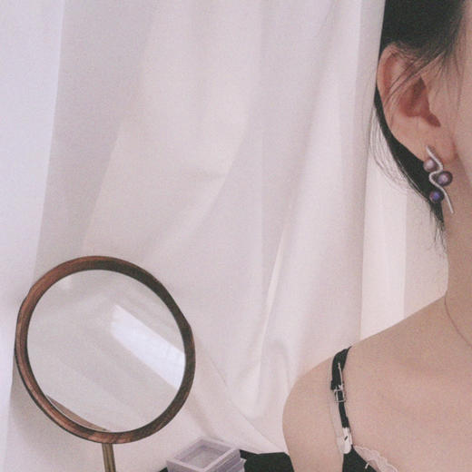 闪电耳环 好显脸瘦 7mm左右珠子 近圆微瑕 商品图4