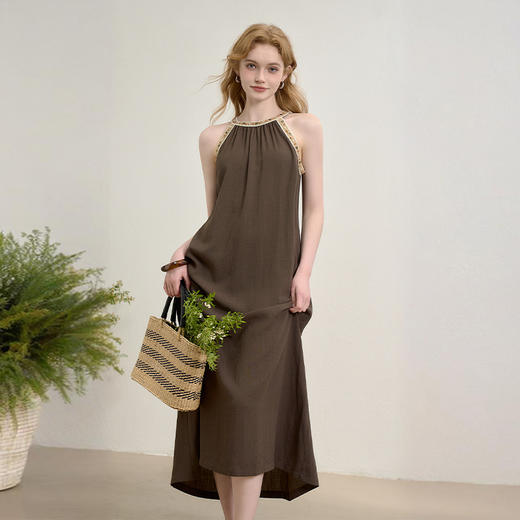 复古织带露肩挂脖连衣裙女夏季度假风宽松显瘦遮肉长裙V1350850 商品图0