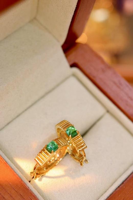 0.44ct糖塔祖母绿耳扣 商品图2