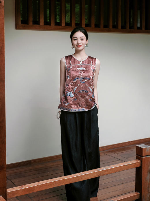 盛唐牡丹 |高货-重缎十三太保盘扣马甲 商品图0