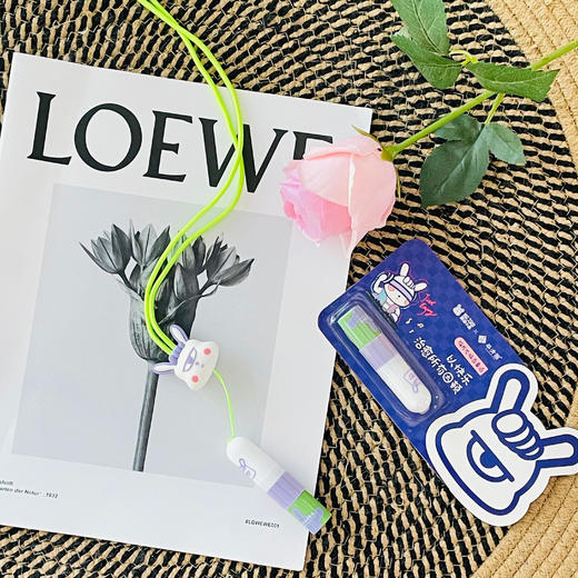 「前2000单送定制挂绳」“芒果TV联名 你好星期六综艺同款 明星同款”南波小兔*華清園联名款梅片龙脑香两用鼻通 1.2ml+0.8g/支 商品图8