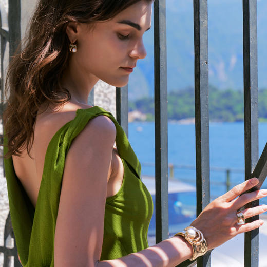 Garden of Eden 伊甸园系列 | 晨曦白珠手镯 商品图3