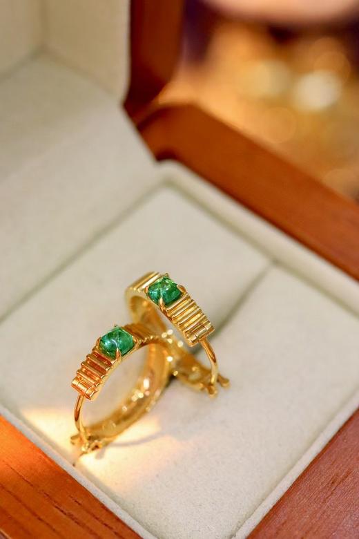 0.44ct糖塔祖母绿耳扣 商品图0