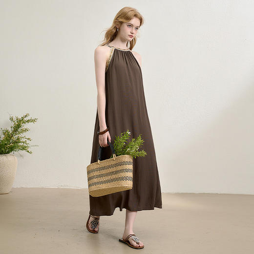 复古织带露肩挂脖连衣裙女夏季度假风宽松显瘦遮肉长裙V1350850 商品图1