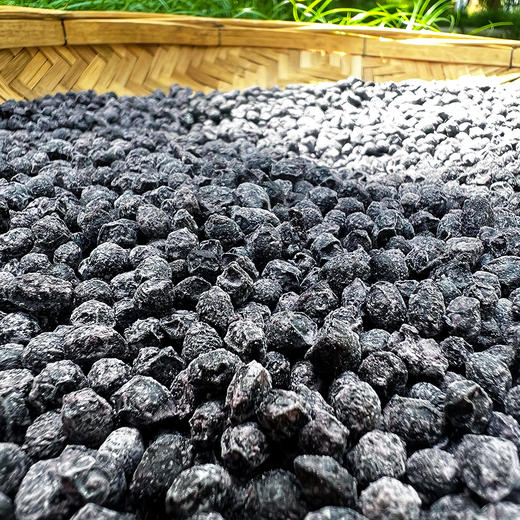 『三蒸三晒当归黑豆』开罐即食，古法炮制，香浓回味，微甜，有嚼劲，不添加香精色素防腐剂 商品图4