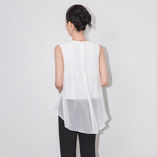 时尚显瘦廓形感不规则，圆领无袖上衣WLZD-2510401 商品图1