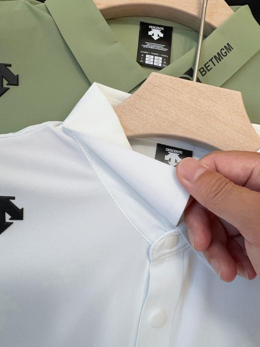 点此购买 迪桑特夏季男士高尔夫FIELD系列防晒修身短袖POLO衫 LL 324079 商品图6