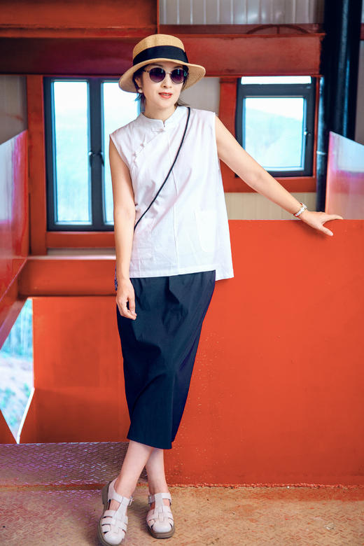 中式盘扣无袖上衣 商品图0