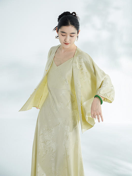 荷言GL 婉清 山水纹真丝提花新中式上衣淡黄色清凉透气夏季 商品图1