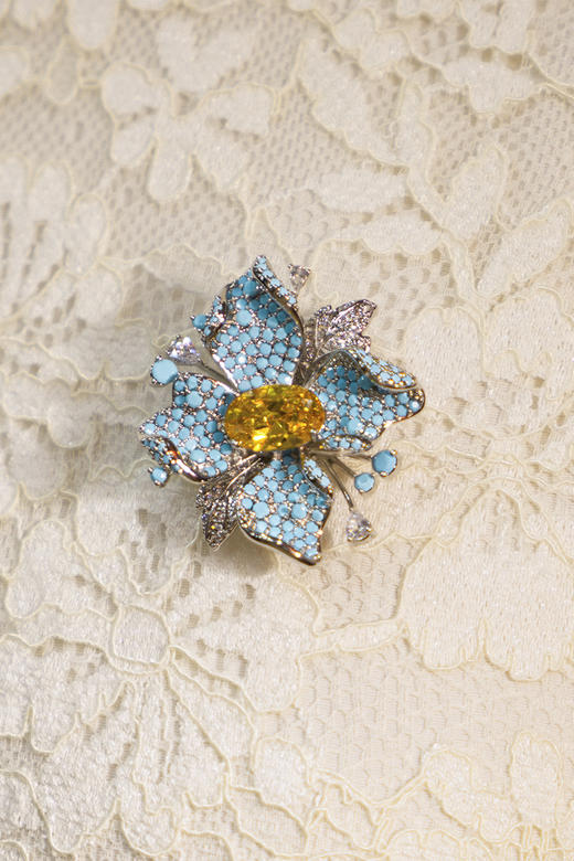 19周年满赠礼品#松石绿花朵胸针,流光溢彩的闪,磁铁吸扣不伤衣,更美丽~ 商品图13