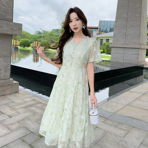 奢姿大码女装2025夏季木耳边减龄V领连衣裙胖妹妹碎花时尚裙子9952853144 商品图1