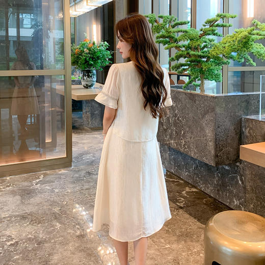 奢姿大码女装2026夏季减龄荷叶袖V领连衣裙胖妹妹假两件拼接裙子9952869846 商品图3
