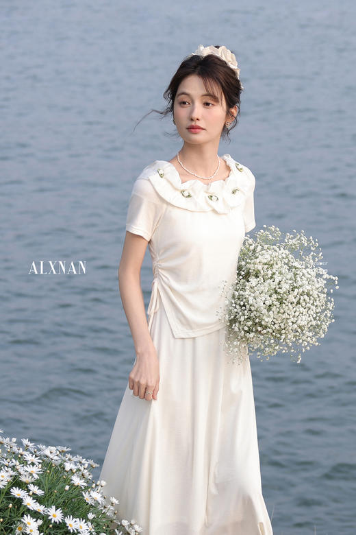 鹿向南「初茶绽蕊」杏色斜领露肩短袖假两件连衣裙女夏季收腰长裙DYL661746 商品图5