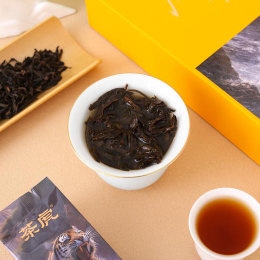 武夷岩茶虎啸岩肉桂乌龙茶叶高档礼盒装 商品图1