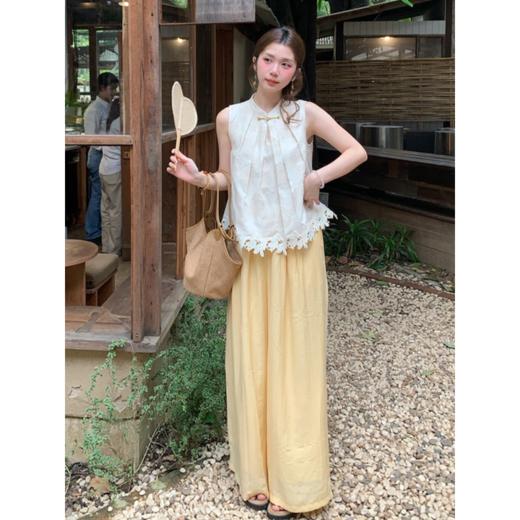 【AUChris山茶梨香新中式气质套装】上衣中式盘扣+胸前褶皱世设计 奶油黄颜色巨显白 高腰+垂坠阔腿 遮肉又藏胯 商品图1
