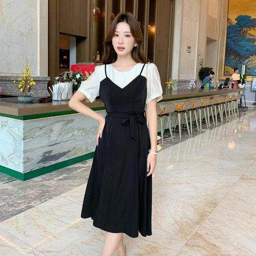 奢姿大码女装2026夏季假两件拼接圆领连衣裙胖妹妹时尚简约裙子9952803397 商品图0