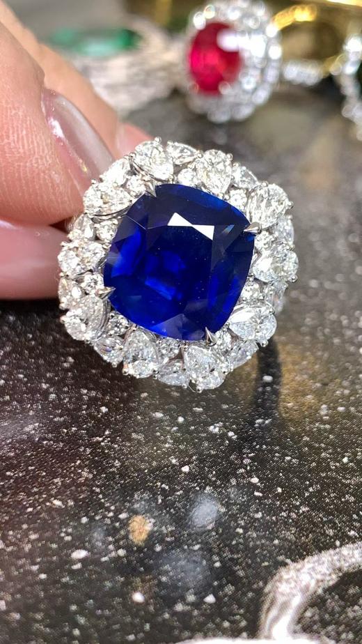 5.47ct刻面蓝宝石戒指 商品图2