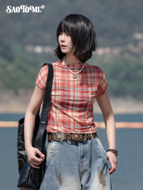 早乙女惠子saotome/STMTX12004/格纹网纱连肩修身短袖T恤