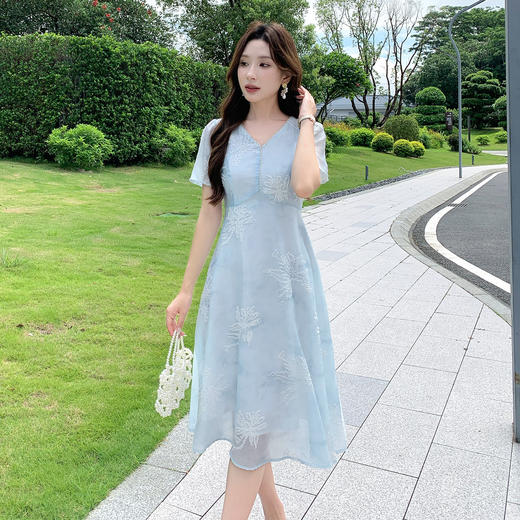 奢姿大码女装2025夏季V领波西米亚风时尚连衣裙胖妹妹印花裙子9952822272 商品图4