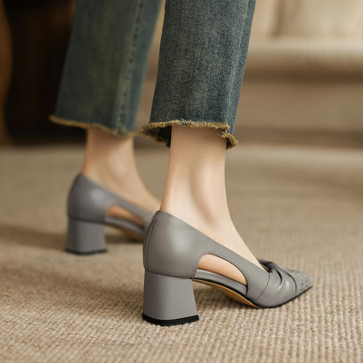 阿么手工女鞋褶皱侧空凉鞋女款2025新款爆款气质鞋子夏外穿5.5CM 商品图4