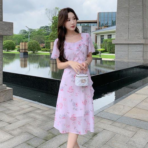 奢姿大码女装2025夏季减龄荷叶边方领连衣裙胖妹妹碎花时尚裙子9952858492 商品图1