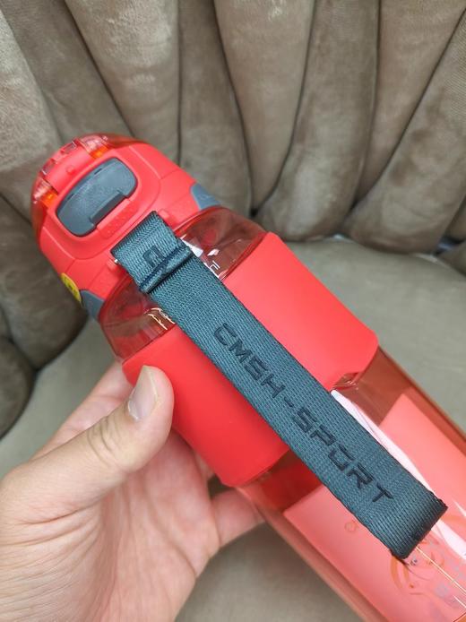现货 草莓生活运动水壶 商品图5