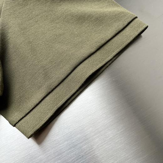 点此购买 芬迪夏季男士双F压花简标休闲短袖POLO衫 md 324167 商品图14