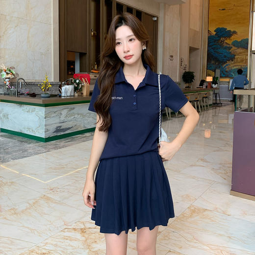 奢姿大码女装2025夏季新款胖妹妹轻奢优雅翻领学院风时尚运动套装9952969843 商品图4