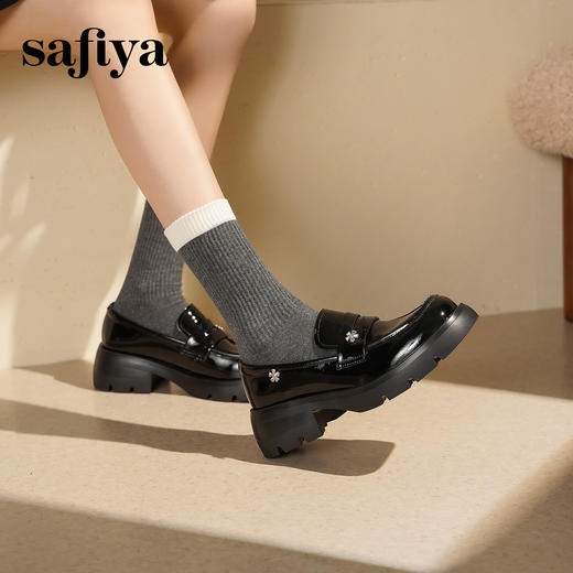 Safiya/索菲娅2025学院风钻扣漆皮百搭粗跟一脚蹬厚底乐福鞋SFD3112107 商品图5