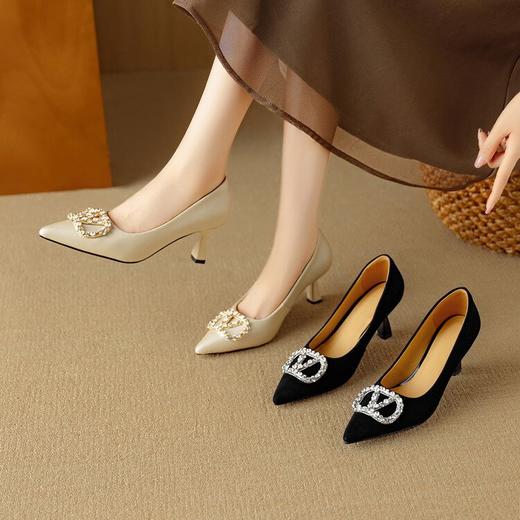 【预售5天】经典钻扣丝绸羊皮单鞋新款真皮优雅尖头高跟鞋女中跟DB&M6502 商品图4