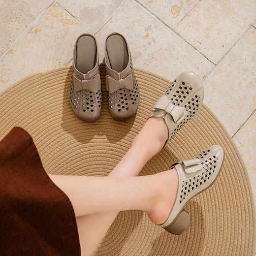 MLD 88633拖鞋真皮镂空粗高跟鞋民族风花朵包头凉拖 商品图0