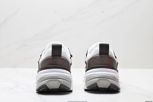 耐克NIKE V2K RUN复古休闲运动跑步鞋HV6416-200男女鞋 商品图5