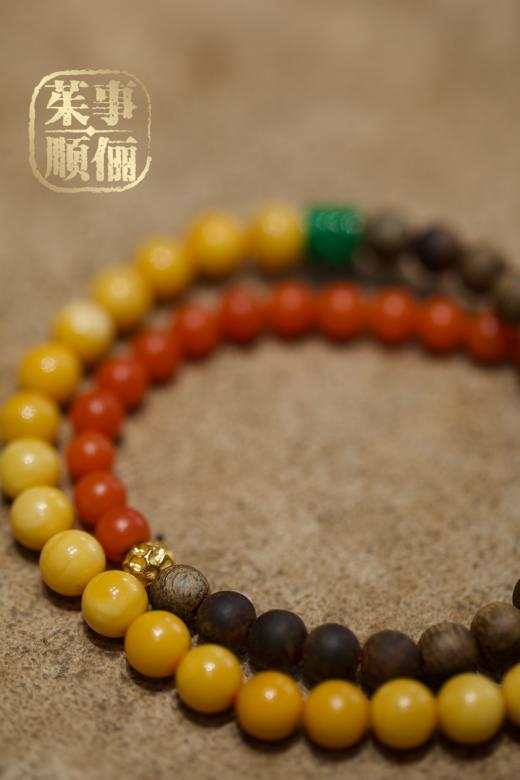 【茱事顺俪】18k金沉香海纹石翡翠蜜蜡南红手链 商品图1