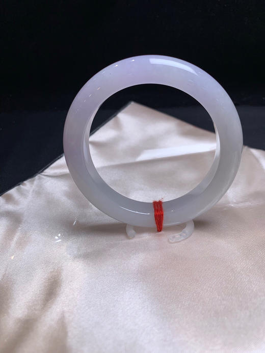 620469，55紫罗兰手镯，大半圈带粉紫底，干净清新 仙仙的，干净秀气 商品图3