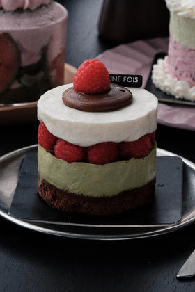 Mini开心果树莓芝士