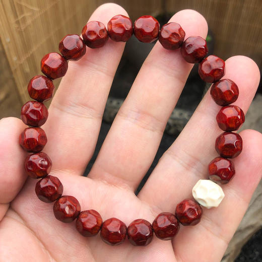 【青山特惠】8.8*9mm 数控精工纯手工雕刻无相珠 5星料 搭配猛犸 小叶紫檀手串t5 商品图0