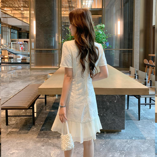 奢姿大码女装2026夏季优雅圆领刺绣连衣裙胖妹妹珍珠纽扣设计裙子9952890600 商品图3