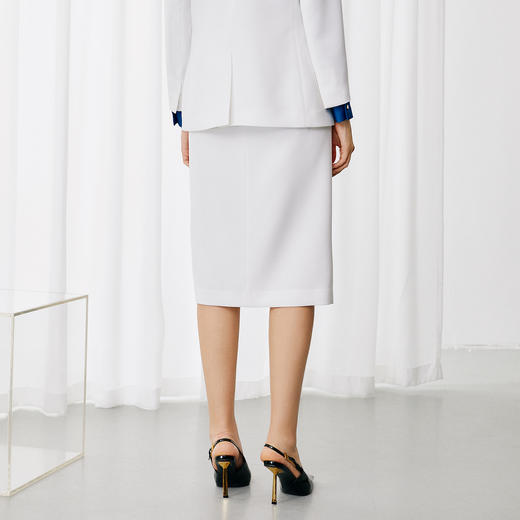 EITIE爱特爱经典气质高腰包臀开叉半身裙秋季新款7906605 商品图4