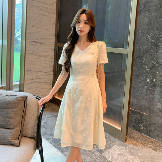 奢姿大码女装2026夏季减龄绣花连衣裙胖妹妹蝴蝶结绑带时尚裙子9952822191 商品图2