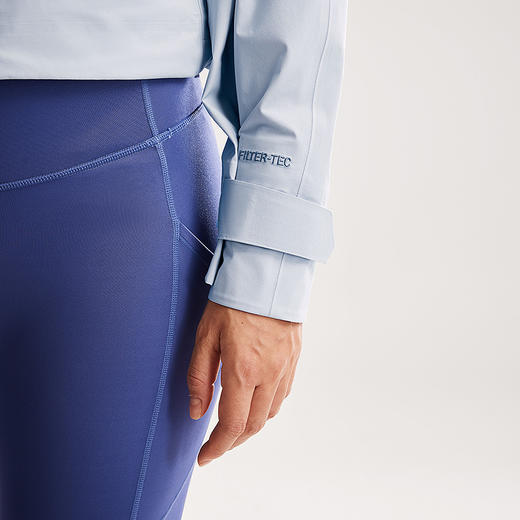 KAILAS凯乐石 户外运动 女款冲锋衣 KG2511204 商品图3