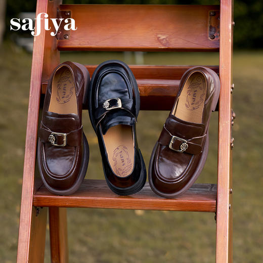 Safiya/索菲娅2025英伦风复古玫瑰扣圆头百搭深口粗跟乐福鞋 商品图0