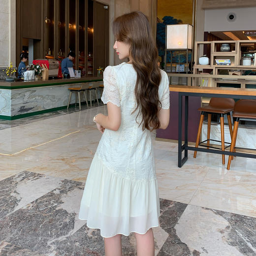 奢姿大码女装夏季减龄荷叶边拼接连衣裙胖妹妹时尚V领裙子9952890553 商品图3