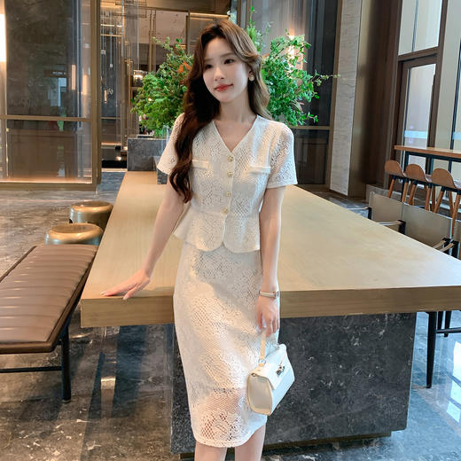 奢姿大码女装2025夏季时尚优雅蕾丝套装胖妹妹气质减龄V领两件套9952990582 商品图1
