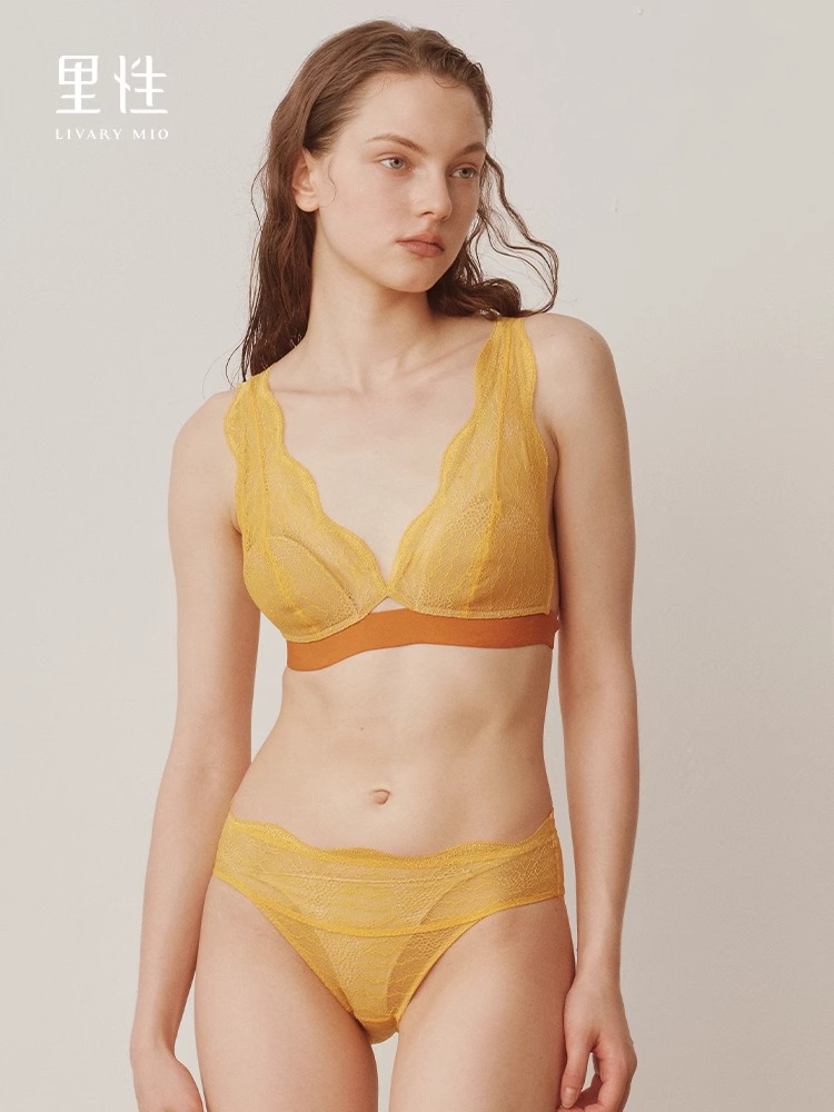 里性 LIVARY MIO 柠檬精 性感蕾丝法式三角杯内衣女无钢圈美背文胸