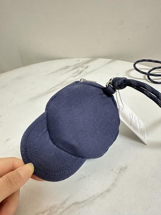 点此购买 Lululemon Ball Cap Nano可爱帽子零钱包包 sz 324096 商品图6
