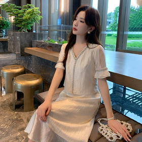 奢姿大码女装2026夏季减龄荷叶袖V领连衣裙胖妹妹假两件拼接裙子9952869846