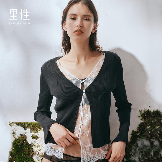 【明星同款】里性 LIVARY MIO 浮生carefree蕾丝打底衫性感微透真丝针织衫假两件上衣 商品图5