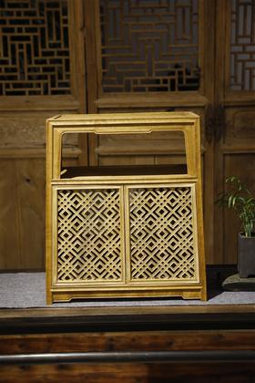 楠木镂空窗格茶水柜储物柜